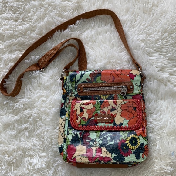 Sakroots Handbags - Sakroots Crossbody Purse